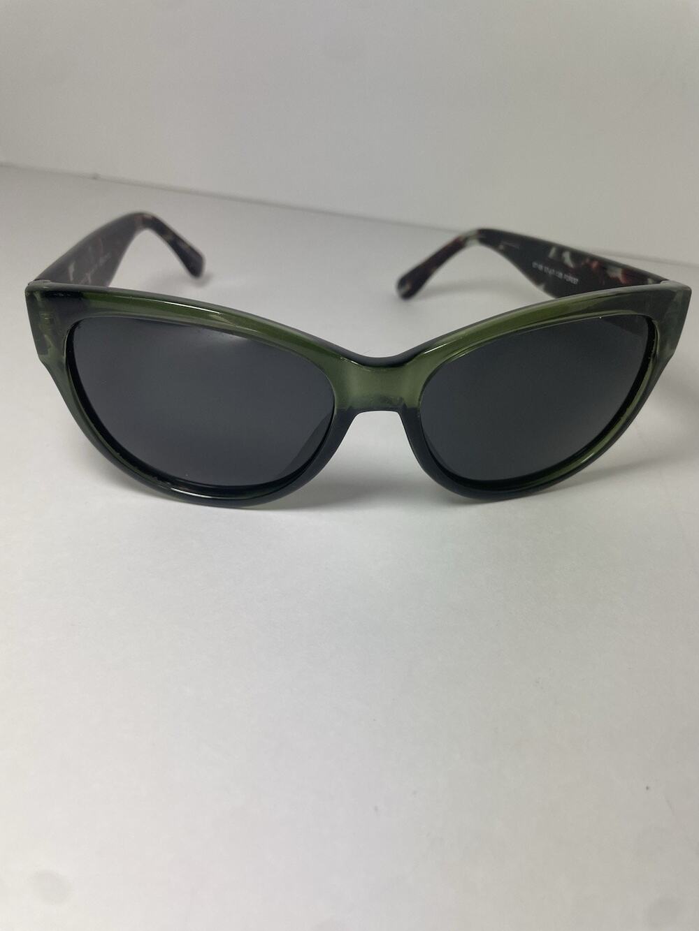 Sun Trends Polarized by I-realistic Sunglasses Women's Color: Forest